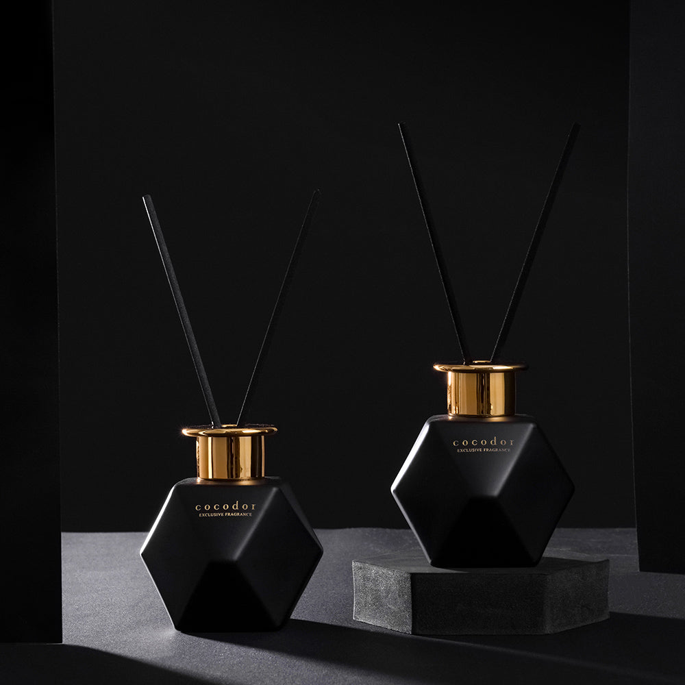 Black Golden Reed Diffuser / 200ml / 4 pack [Build Your Own]